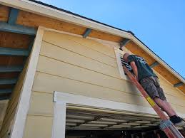 Best Engineered Wood Siding  in Ladson, SC